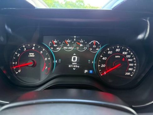 Used 2016 Chevrolet Camaro SS RWD image 16