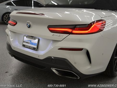 Used 2022 BMW 840i Convertible w/ Driving Assistance Package image 37