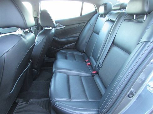 Used 2017 Nissan Maxima 3.5 SV FWD image 12