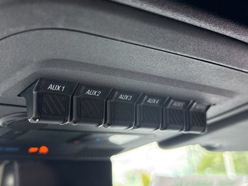 Used 2023 Ford Bronco Wildtrak AWD/4WD image 43
