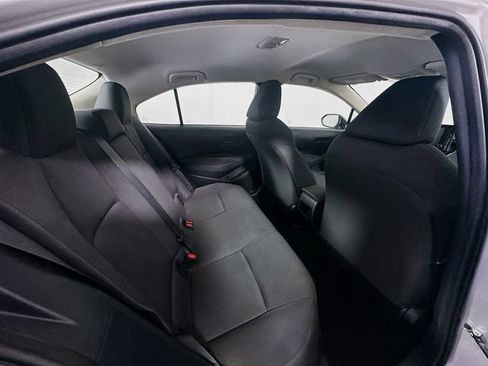 Used 2022 Toyota Corolla LE image 25