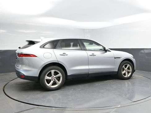 Used 2018 Jaguar F-PACE Premium AWD/4WD image 2
