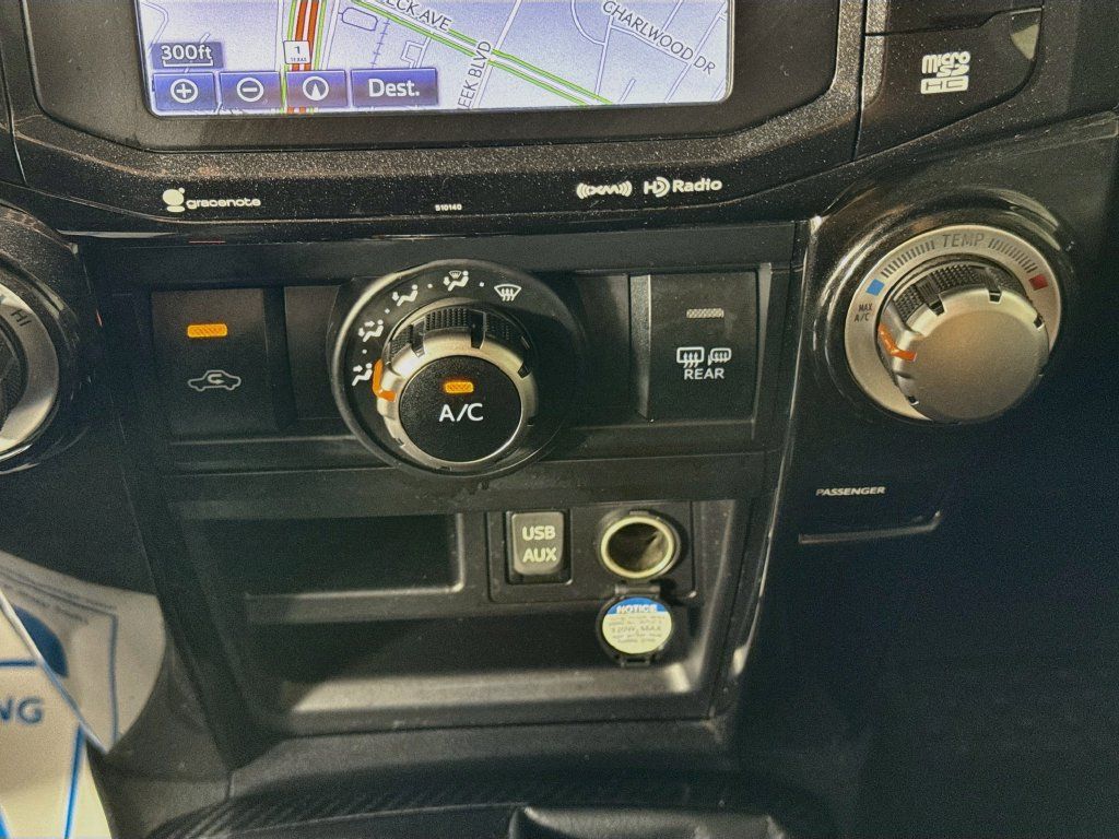 Used 2018 Toyota 4Runner TRD Off-Road Premium AWD/4WD image 19