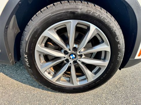 Used 2019 BMW X3 xDrive30i w/ Driving Assistance Package AWD/4WD image 39