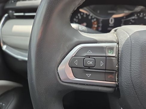 Used 2023 Jeep Compass Limited w/ Sun and Sound Group image 4