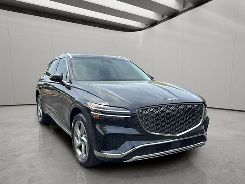 Certified 2026 Genesis GV70 2.5T AWD/4WD image 7