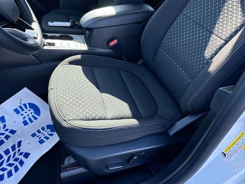 Used 2024 Ford Escape Active w/ Cold Weather Package image 21