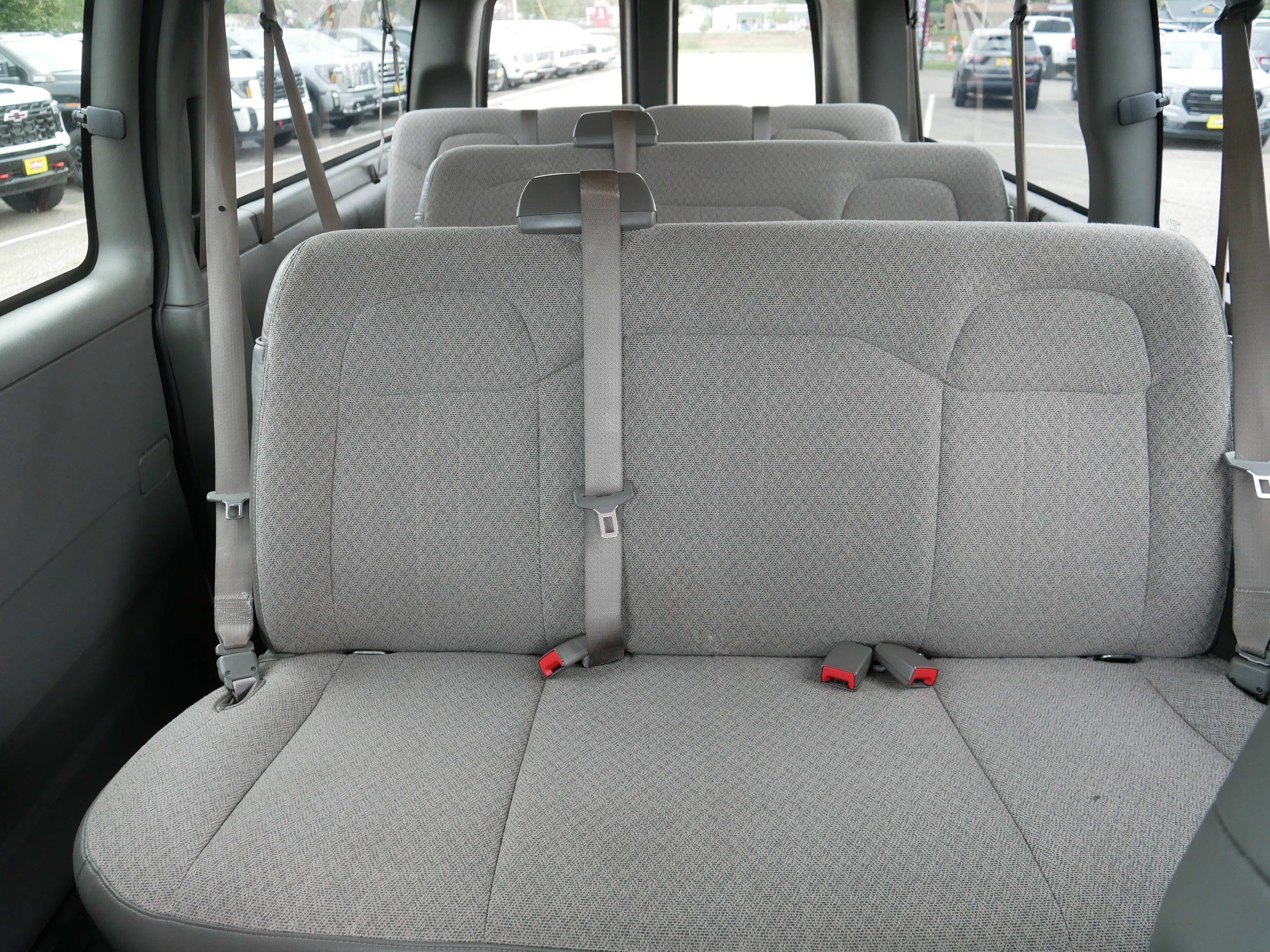 Used 2019 Chevrolet Express 3500 LT w/ LT Preferred Equipment Group RWD image 13