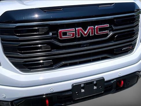 Used 2026 GMC Sierra 1500 AT4 w/ AT4 Premium Package AWD/4WD image 29