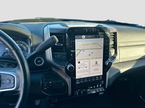 Used 2024 RAM 2500 Laramie image 26