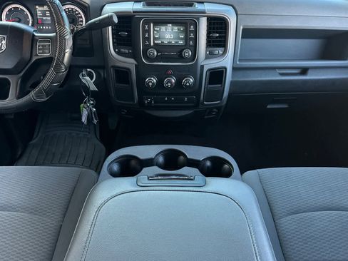 Used 2017 RAM 2500 Tradesman w/ Chrome Appearance Group image 4