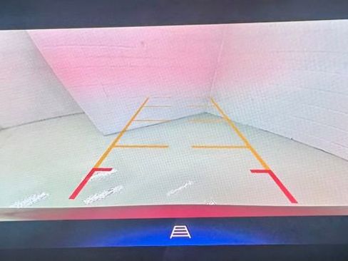 Used 2025 Chevrolet Trax LT w/ LT Convenience Package image 20