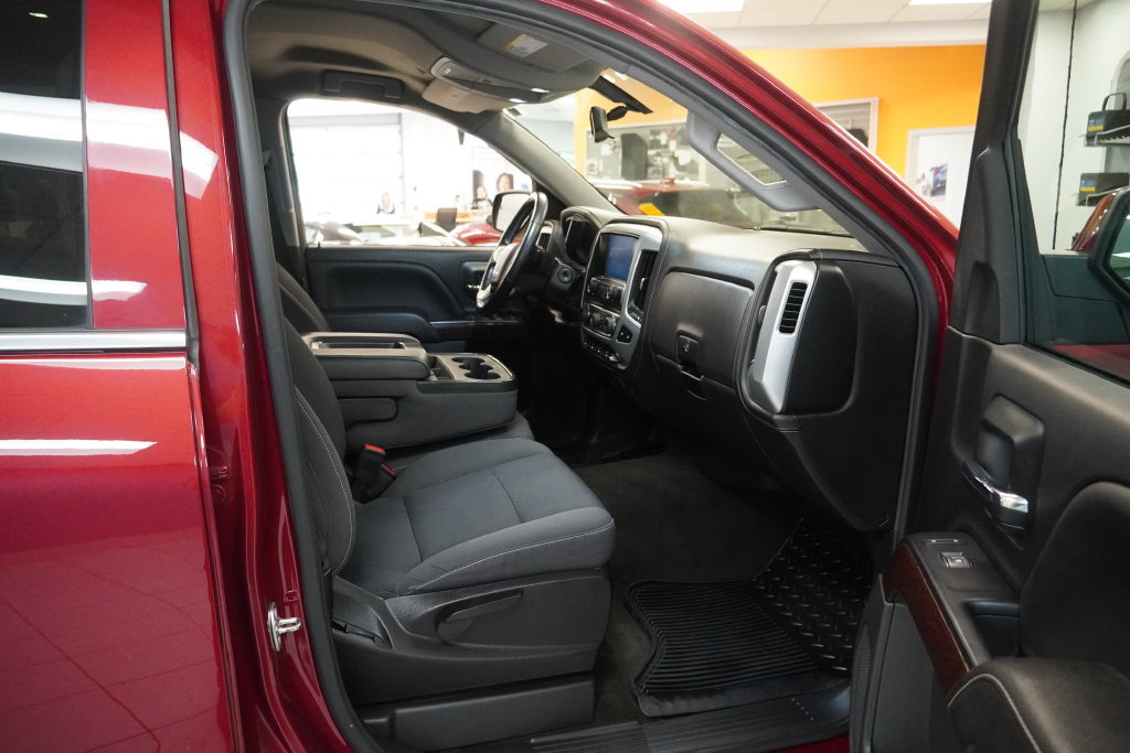 Used 2018 GMC Sierra 1500 SLE w/ SLE Value Package AWD/4WD image 24