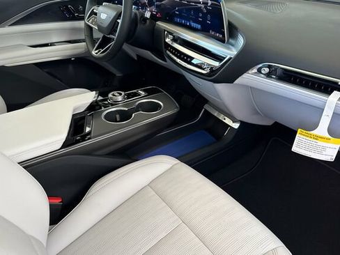 New 2026 Cadillac Lyriq Premium Luxury RWD image 16
