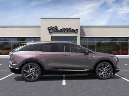 New 2025 Cadillac Optiq Luxury 2 w/ LPO, Floor Liner Package image 5