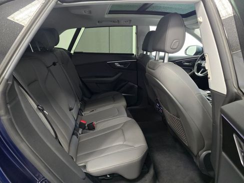 Used 2020 Audi Q8 Prestige image 24