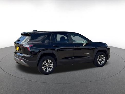 Used 2025 Chevrolet Equinox LT FWD image 14
