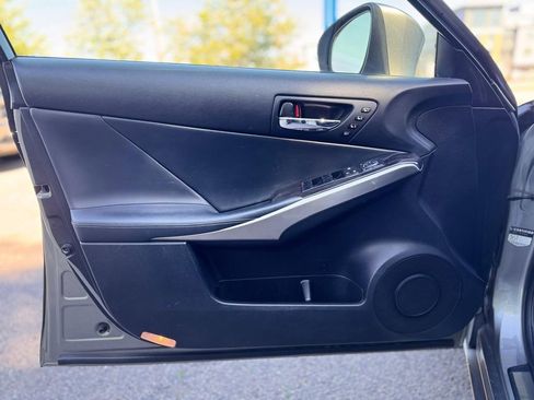 Used 2015 Lexus IS 250 AWD w/ Luxury Package image 13