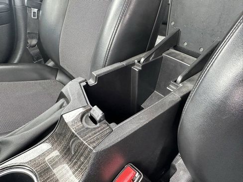 Used 2016 Chevrolet Malibu LT image 12