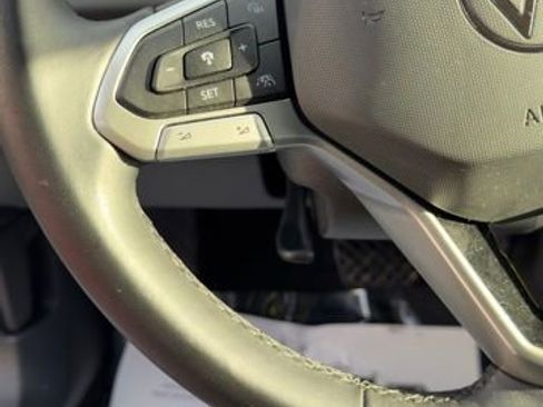 Used 2025 Volkswagen Jetta S image 12