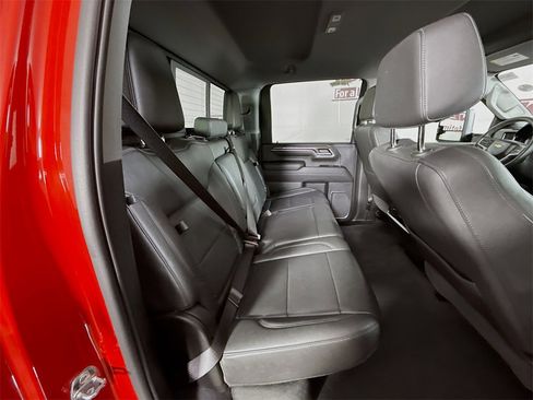 Used 2024 Chevrolet Silverado 3500 LTZ w/ LTZ Convenience Package image 31