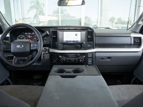Used 2024 Ford F250 XLT image 25