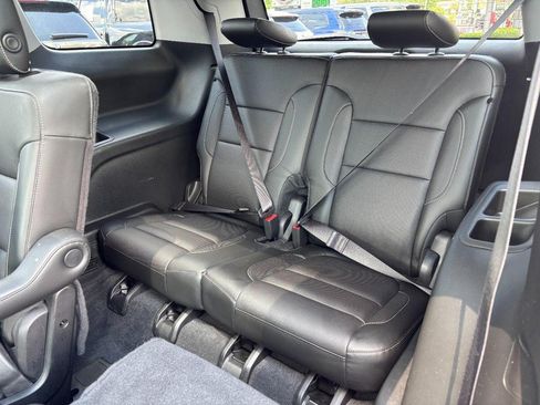 Used 2018 GMC Acadia SLT AWD/4WD image 11
