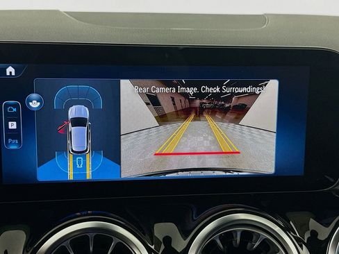 Used 2026 Mercedes-Benz GLA 250 4MATIC image 15