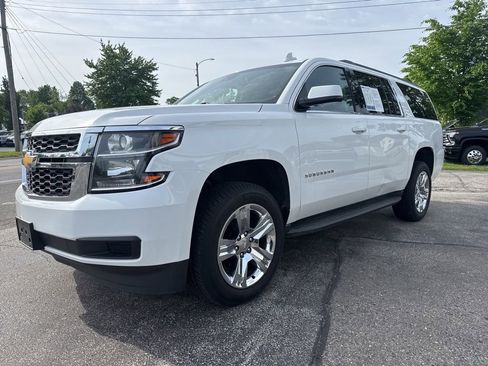 Used 2018 Chevrolet Suburban LT AWD/4WD image 3