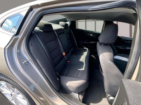 Used 2022 Chevrolet Malibu LT FWD image 27
