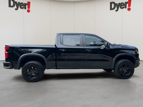 Used 2023 Chevrolet Silverado 1500 ZR2 w/ Technology Package AWD/4WD image 7