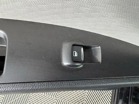 Used 2020 Ford Fusion SE w/ Equipment Group 151A FWD image 44