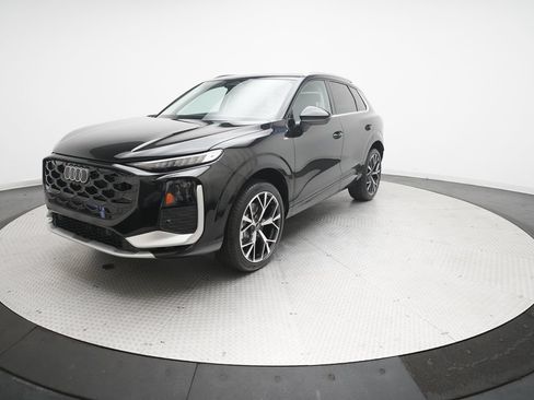 New 2026 Audi Q3 quattro 2.0T AWD/4WD image 12
