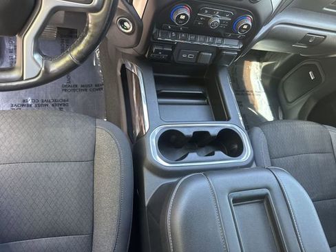 Used 2019 Chevrolet Silverado 1500 RST image 23