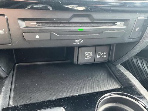 Used 2020 Honda Pilot Touring image 23