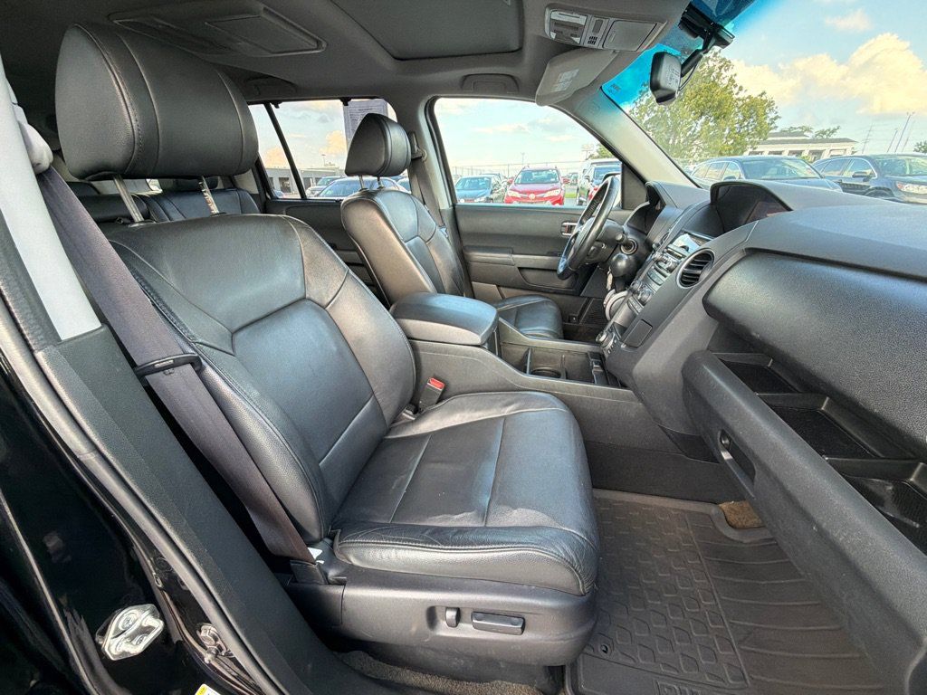 Used 2015 Honda Pilot Touring image 16