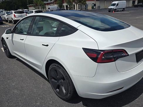 Used 2023 Tesla Model 3 Standard Range RWD image 8