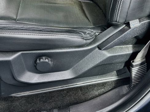 Used 2018 Ford F150 XLT AWD/4WD image 18