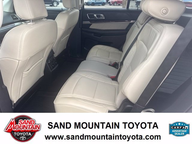 Used 2018 Ford Explorer Platinum AWD/4WD image 13