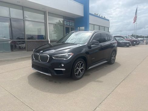 Used 2016 BMW X1 xDrive28i AWD/4WD image 1