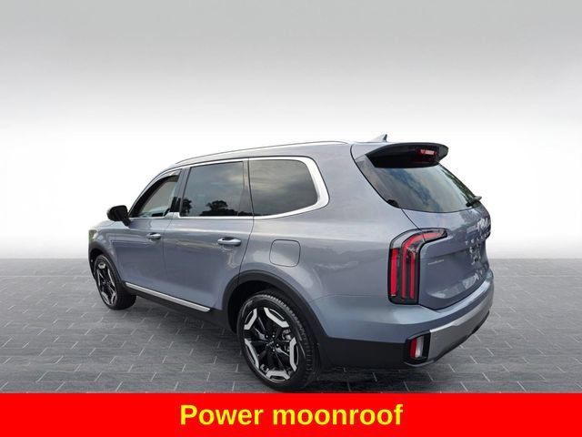 Used 2025 Kia Telluride EX w/ EX Captain's Chair Package FWD image 6