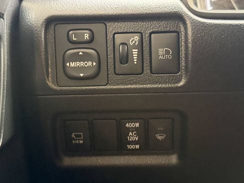 Used 2023 Toyota 4Runner Limited RWD image 28