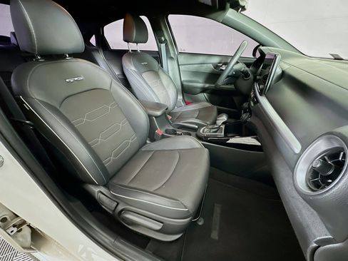 Used 2023 Kia Forte GT-Line FWD image 30