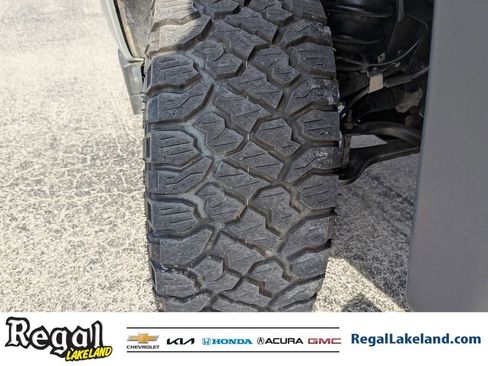 Used 2018 Chevrolet Silverado 1500 Custom w/ Custom Value Package image 24