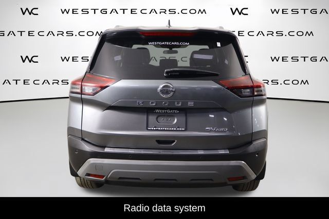 Used 2021 Nissan Rogue SV w/ Premium Package AWD/4WD image 4