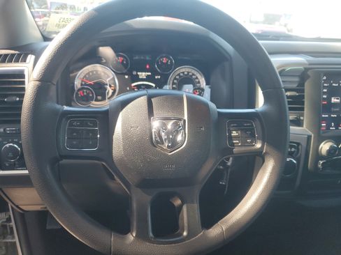 Used 2019 RAM 1500 Classic Warlock w/ Electronics Group image 11