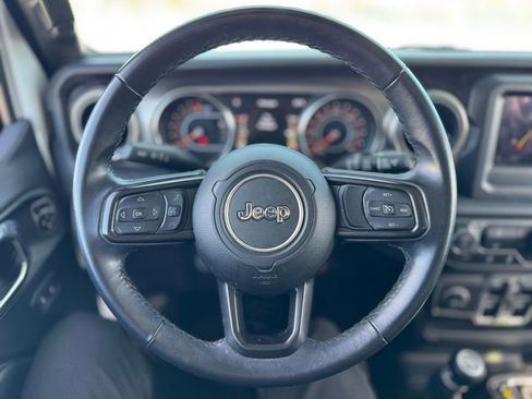 Used 2021 Jeep Wrangler Unlimited Sport image 6