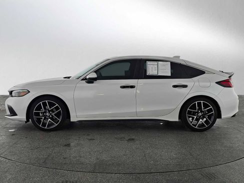 Used 2023 Honda Civic Sport Touring image 6