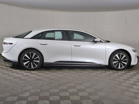 Used 2024 Lucid Air Touring AWD/4WD image 19