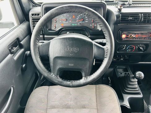 Used 2004 Jeep Wrangler X w/ Full Face Tire & Wheel Group AWD/4WD image 6